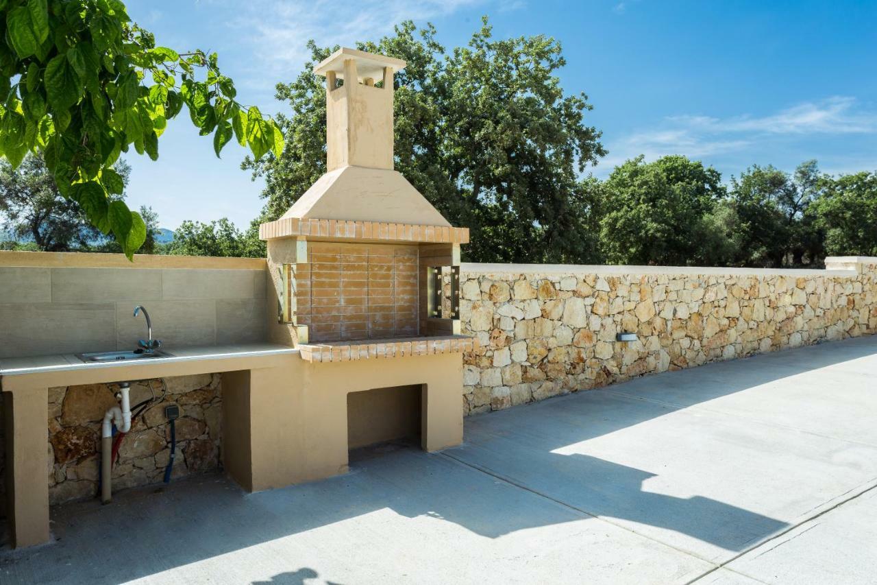 Iokasti Villa Atsipopoulo Buitenkant foto